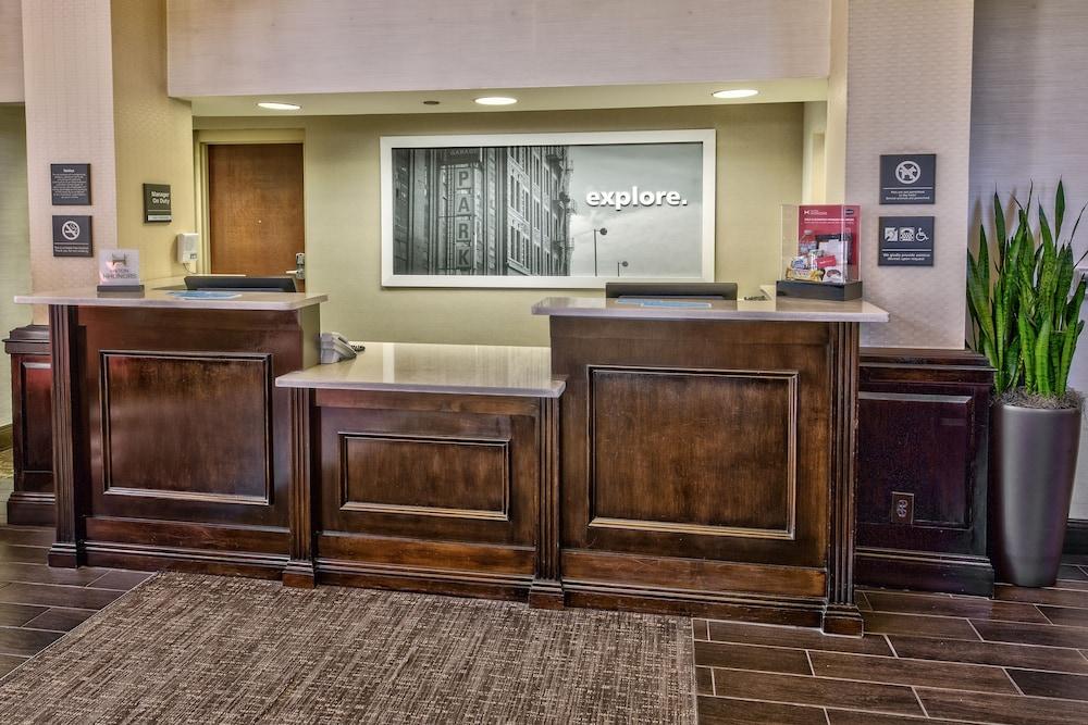Hampton Inn & Suites Nashville-Vanderbilt-Elliston Place Exteriér fotografie