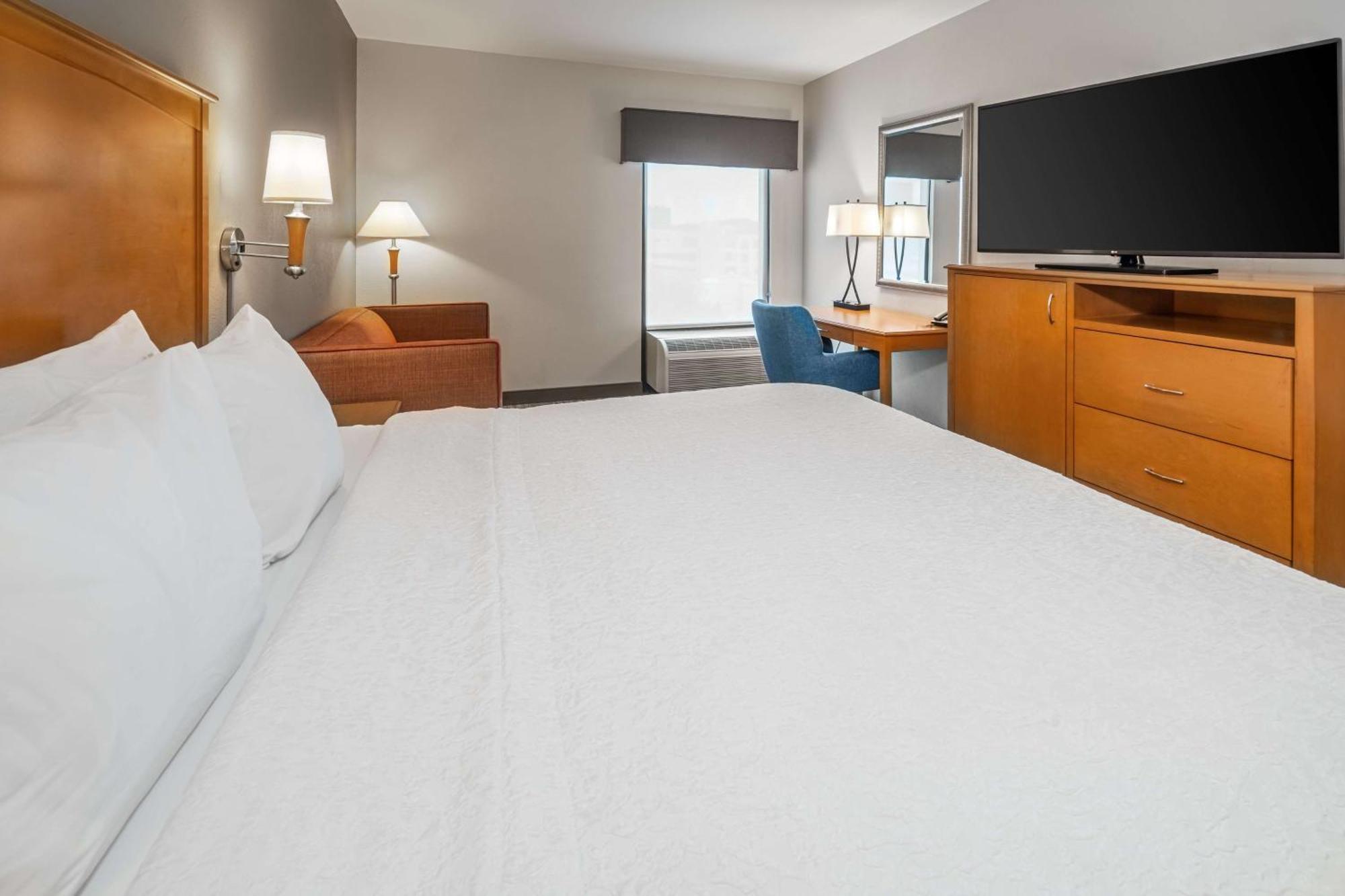 Hampton Inn & Suites Nashville-Vanderbilt-Elliston Place Exteriér fotografie