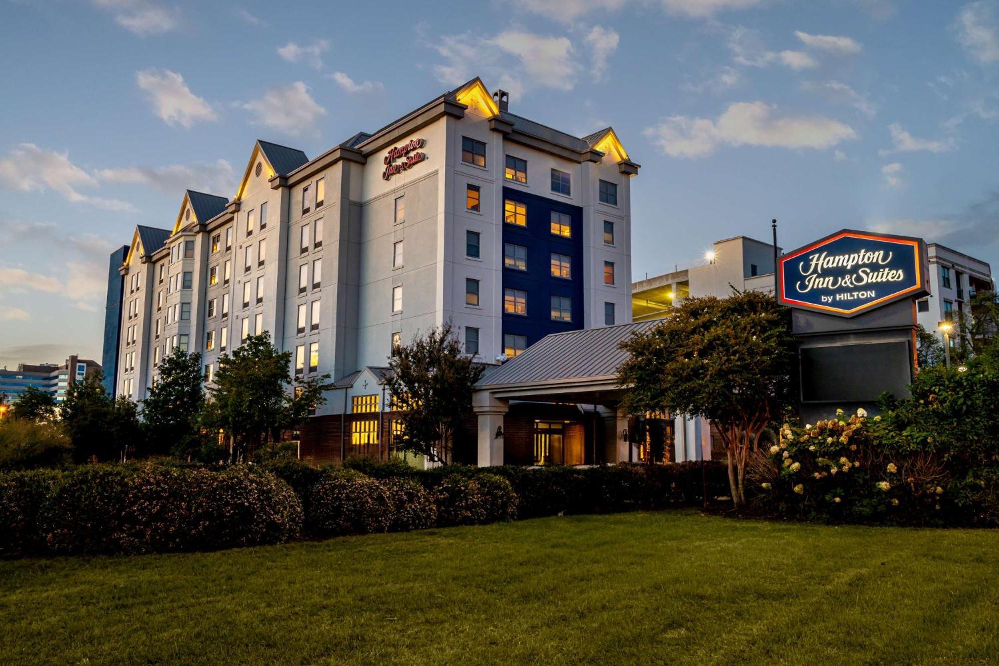 Hampton Inn & Suites Nashville-Vanderbilt-Elliston Place Exteriér fotografie