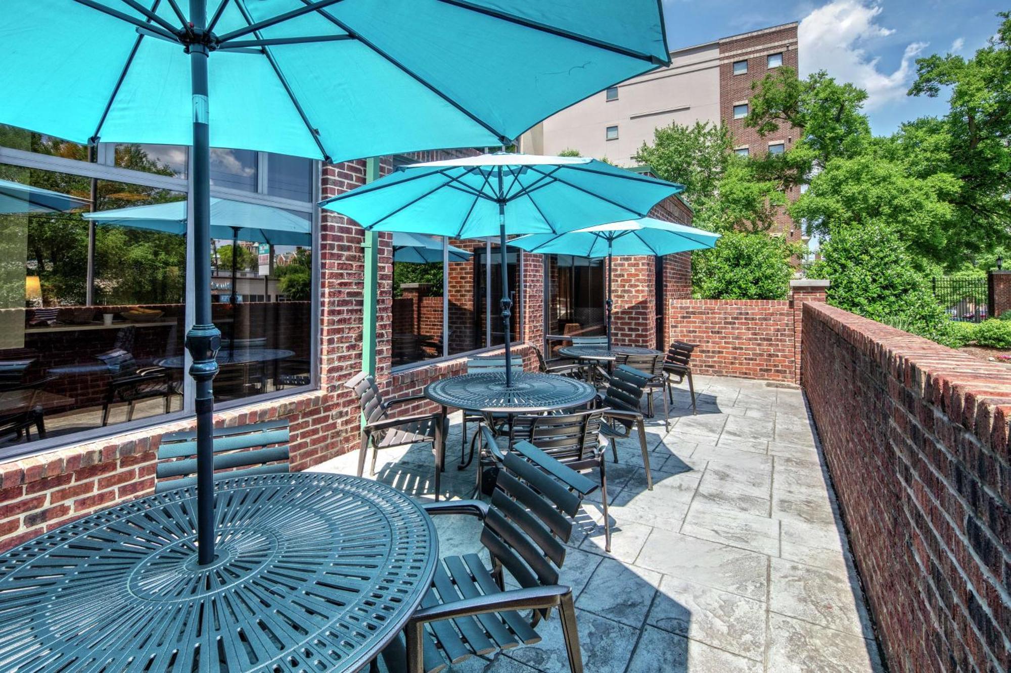 Hampton Inn & Suites Nashville-Vanderbilt-Elliston Place Exteriér fotografie